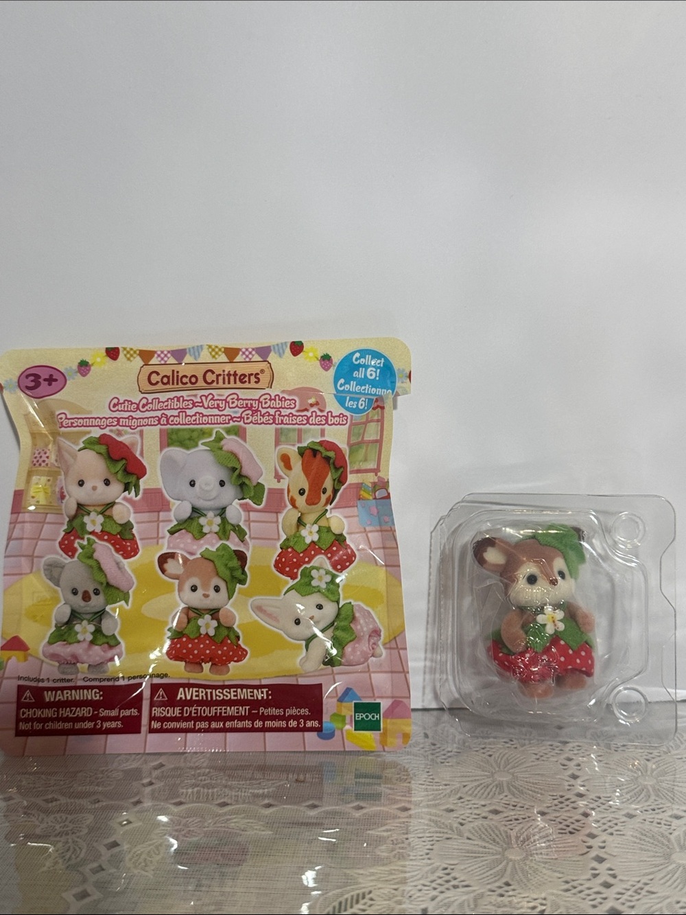 Calico critters cutie collectibles very berry babies blind- Aster